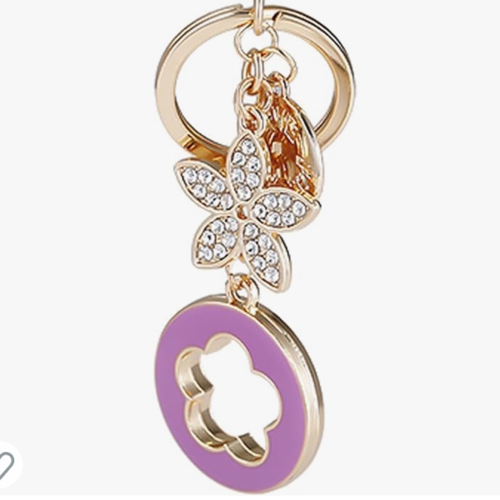 Clover leaf key chain
